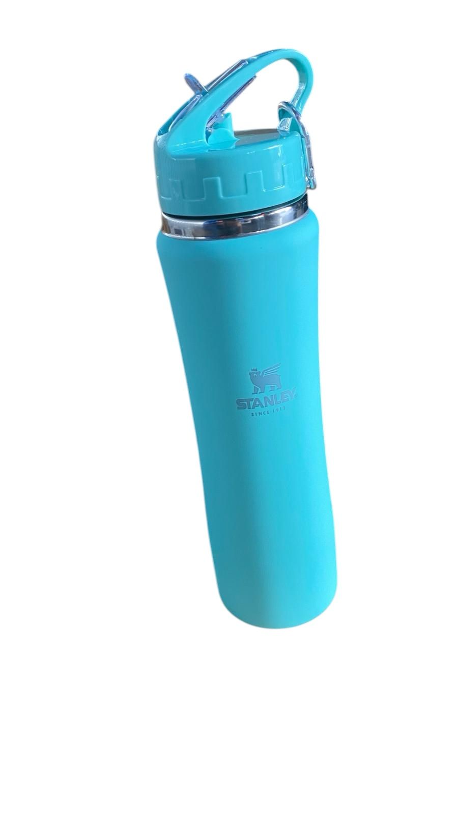 botella termica 750ml stanley
